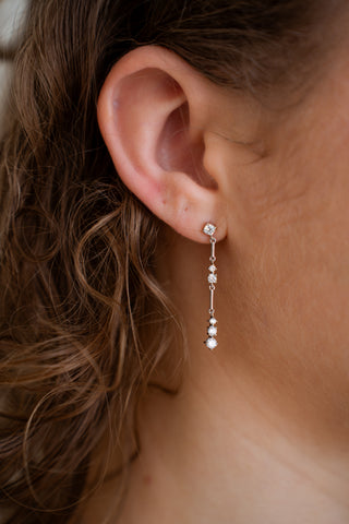 Bombshell Chain Earrings
